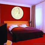 Hotel Elaya City, Trademark By Wyndham