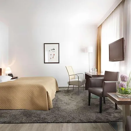 Hotel Elaya 3*