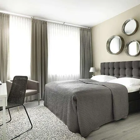 Hotel Elaya