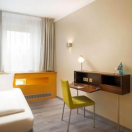 Hotel Elaya City, Trademark By Wyndham