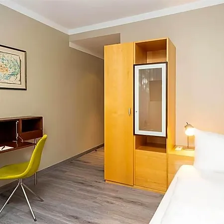 Elaya City, Trademark By Wyndham Hotel
