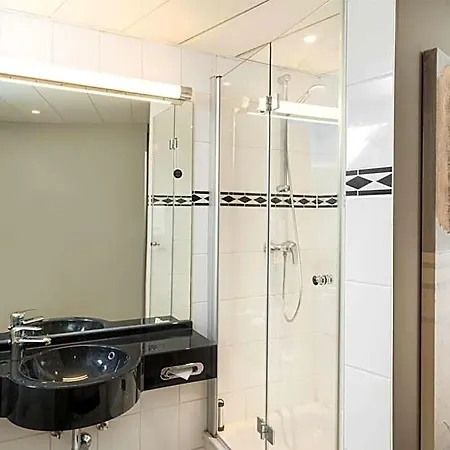 מלון Elaya City, Trademark By Wyndham 3*