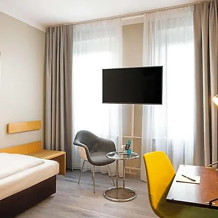 Elaya City, Trademark By Wyndham 3*