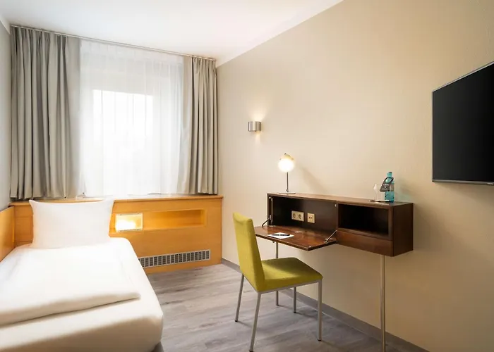Hotel Elaya City, Trademark By Wyndham