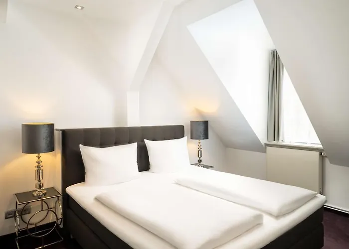 Hotel Elaya City, Trademark By Wyndham