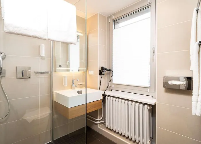 Elaya City, Trademark By Wyndham