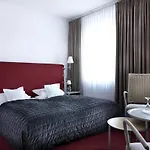 Elaya City, Trademark By Wyndham Hotel Hanower
