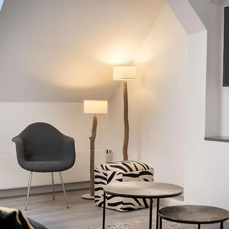 Elaya Otel